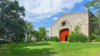 Exceptional Property with dependencies in Mill&eacute;naire, Montpellier