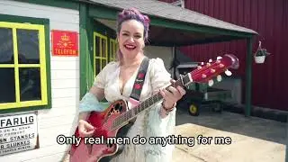 Emmie Lee - Perfectly Imperfect (Official Lyrics Video)