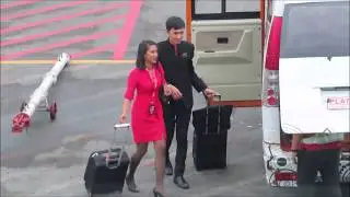 Pramugari Batik Air, Garuda Indonesia, Air Asia, Lion Air dan Sriwijaya Air di Bandara Ngurah Rai