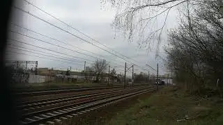 SM42 z węglarkami przejeżdża przez Bydgoszcz Bielawy.
