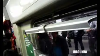 Estaci&oacute;n La Cultura  en hora punta --Metro de Lima