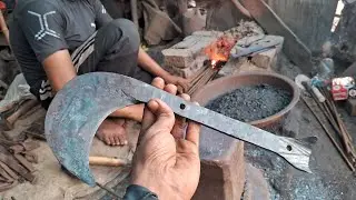 Indian Blacksmith Making Knife🔪 | पेड की डाली काटने के लि&zwj;ए बनाई दराती 🎋#blacksmith #youtubevedio