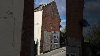 silicone render job over a bad background #render #plasterer #silicone  #hardworking #newyoutuber