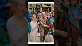 Street Music and Dance - Munich Germany (Ois Giasing) #shorts #youtubeshorts