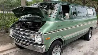 1977 Dodge van B200 Royal Sportsman FOR SALE