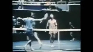 WCT finals 1971 & 1972: Ken Rosewall def Rod Laver