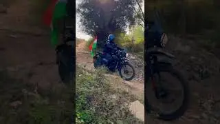 Royal Enfield Himalayan BS6 | Off-road | WhatsApp Status #shorts #himalayan #royalenfield