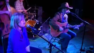 Jason Eady - Better Move It On Home