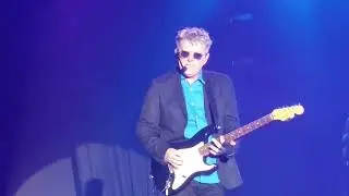 Tom Bailey of the Thompson Twins - Lay Your Hands On Me  [Live 2015] Let's Rock London