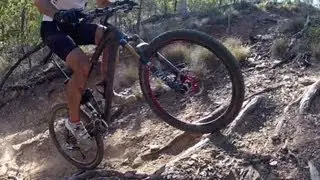 How to climb roots on a mountain bike in 3 easy steps