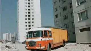 Bratislava – Prví obyvatelia sídliska Petržalka (1977)