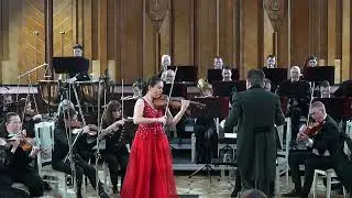 Sarasate: Gypsy Airs – Kimia Corke & the National Philharmonic of Moldova