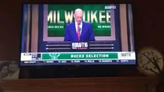 Bucks draft Thon Maker
