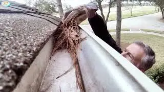 Professional Gutter Cleaning Services | Independent Gutters Corporation