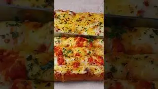 Garlic Pizza Bread. #pizzabread #garliclover #roastedgarlic #garlicbread #ciabatta #pizza #asmrfood
