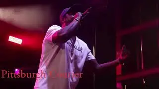 JADAKISS performs 