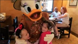 Disney World Holiday Trip - Tusker House Lunch & Animal Kingdom at Night | beingmommywithstyle