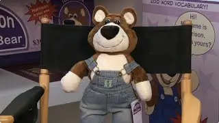 Jingle All the Way 2 - Harrison the Bear; An Exclusive Interview - Movie Featurette (2014)