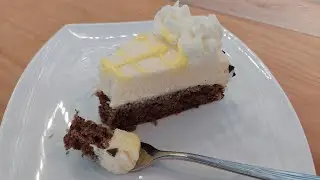 Eierlik&ouml;r Torte ohne wei&szlig;es Mehl / Eggnog cake without white flour