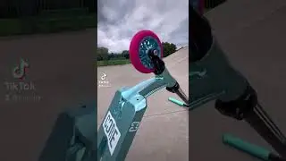 Pink/Blue Custom Scooter Build 😍