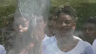 ÁGUAS DE MARÇO (Les eaux de Mars) par le Crystolian Choir
