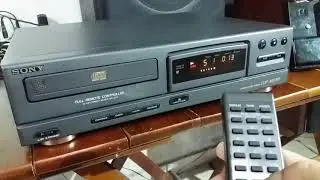 CD PLAYER SONY CDP M27 BR ANO 1992 - ONLY MUSIC PLAY PAUSE SKIP - CONTROLE REMOTO - SOM VINTAGE 80