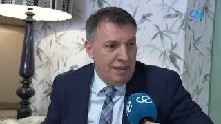 Joaquim Bosch presenta su nuevo libro 'La patria en la cartera'