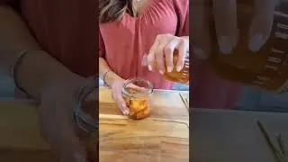 Peach Bourbon Smash with a twist #alcoholicdrink #friday #fiveoclocksomewherr