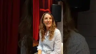 Carla Airasca presentaci&oacute;n de libro Palabras Rizom&aacute;ticas en Ca&ntilde;ada de G&oacute;mez