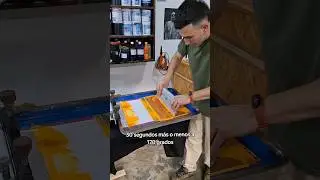 Estampa a dos colores con tinta plastisol #serigraf&iacute;a #screenprinting #serigrafiatextil #silkscreen
