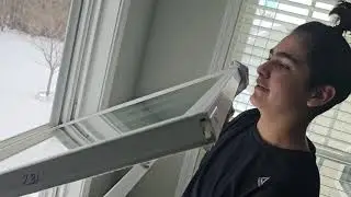 How to clean your double hung windows from inside