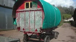 GYPSY CARAVAN RESTORATION part one