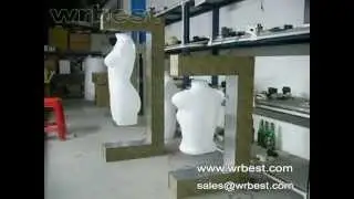 Magnetic levitating model display