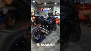 Suzuki GSX750S con escape de acero inoxidable y punta de carbono EX114 #exhaust #escape #gsx750