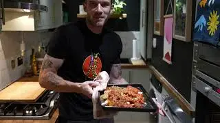 Marzia sounds so mad by pewdiepie's forbidden recipe....