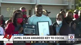 Jamel Dean awarded key to Cocoa