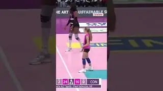 🤯🏐 Professionnelle &agrave; seulement 13 ans ?! #shorts #volleyball #volley