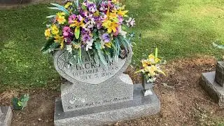 Visiting the graves of Christopher Byers, John Mark Byers, Michael Moore & Steve Branch