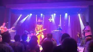 Fantastic Negrito: 