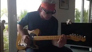 The Blues Man - You Can't Play Guitar At 11 O'Clock In The Morning