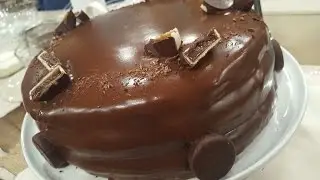 Torta golosa de dulce de leche y chocolate