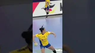 How fast do you think this goal was? 🤯 #goals #handball