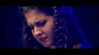 Suya mi guerra - La Raiz - (featuring Pilar América)