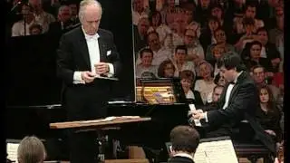 Massimiliano Ferrati plays Beethoven Piano Concerto No. 3 op. 37 - 3 mvt
