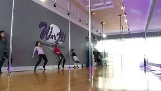 Liquid Motion Floorwork class at Work It, CT