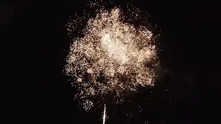 Vuurwerkfeest  in aanloop naar 2026 - Suriname