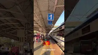 Vande Bharat express entered into Vasind railway station #mumbaikar #vandebharatexpress