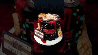 #strangerthings #netflix #cake #cakedecorating
