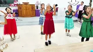 Hari Natal yang Kutunggu BY Okta dan kawan-kawan