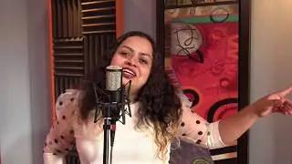 YOLANDA GARCIA Interpreta No llega el olvido